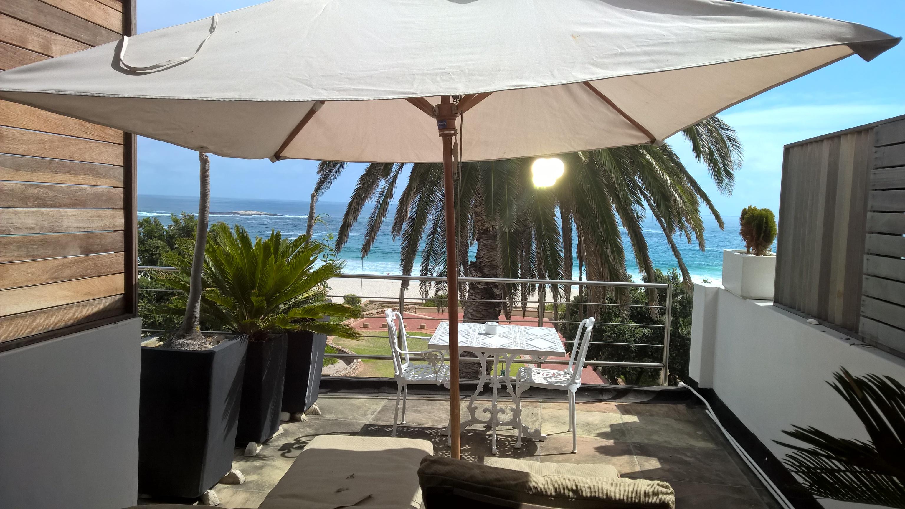 Sea Castle Hotel Camps Bay Ciudad del Cabo Exterior foto